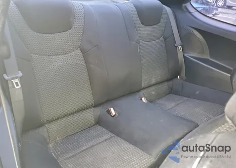 2010 Hyundai Genesis Coupe 2.0T из США, поврежденный, VIN KMHHT6KD8AU039258